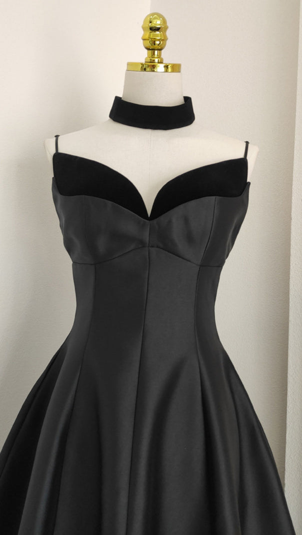 AIIZIE PATCHWORK MIDI DRESS IN BLACK - product image