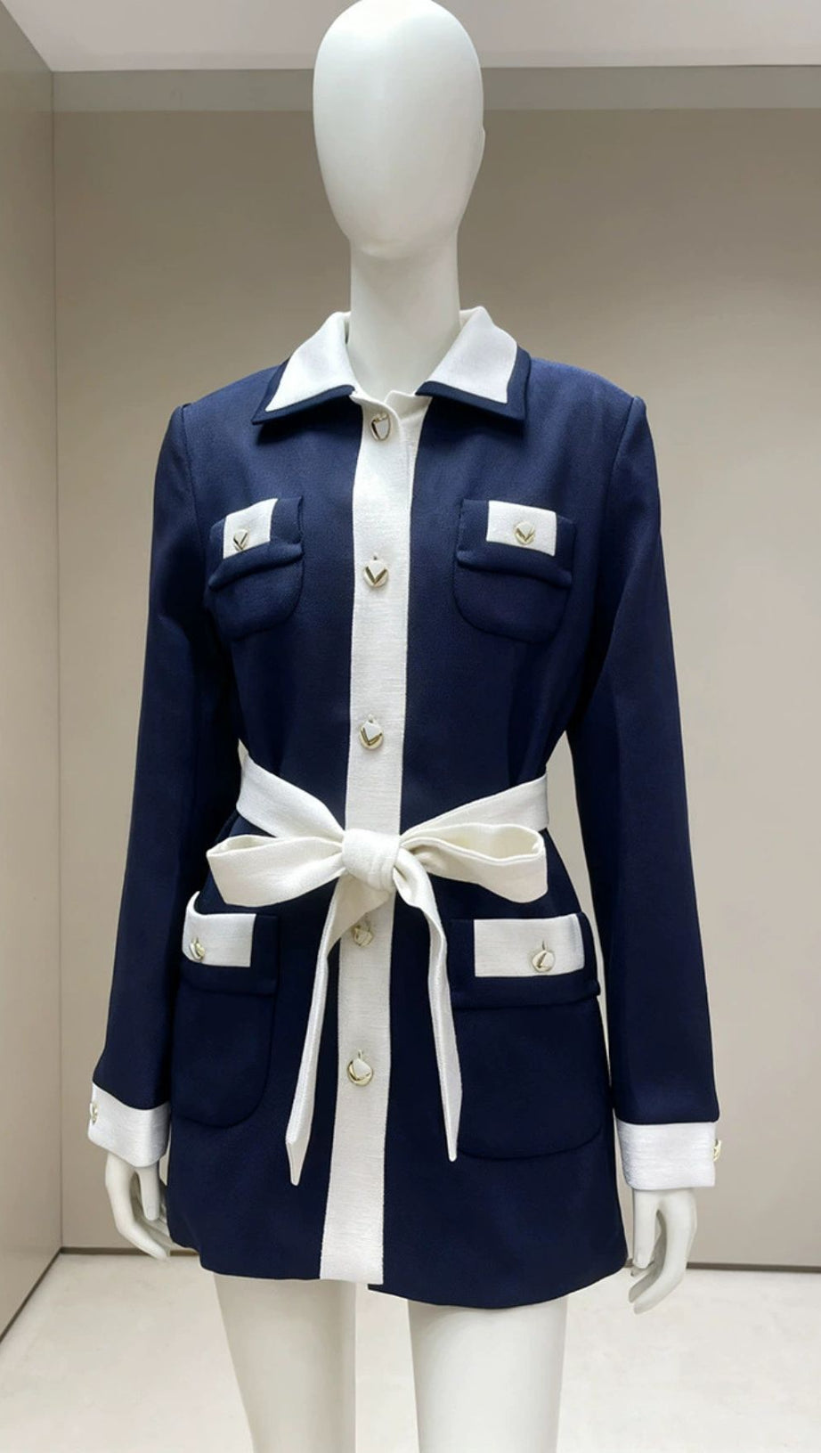 HILLELA CHIC NAVY & WHITE TAILORED BELTED BLAZER COAT