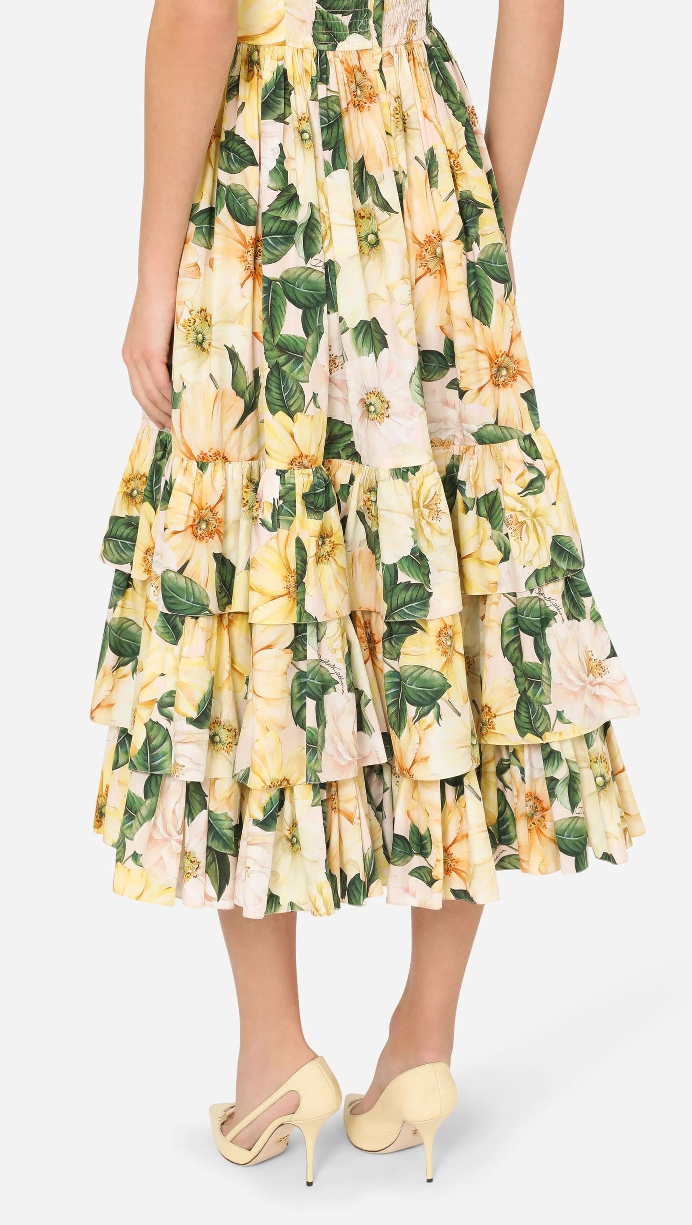 Gelbes Popeline-Midikleid mit Kamelien-Print