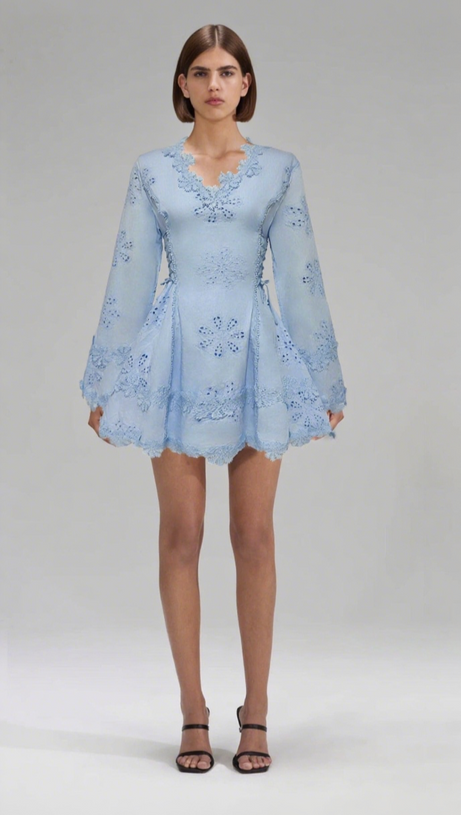 FLOWER EMBROIDERY HOLLOW MINI DRESS IN WHITE