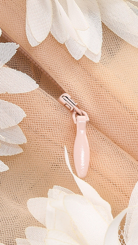 FLOWER EMBELLISHED MINI DRESS IN WHITE