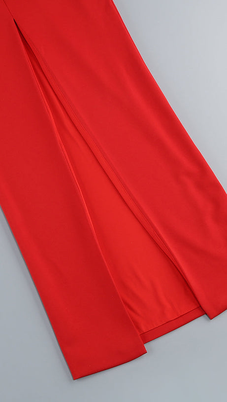 OFF-SHOULDER FLOWER MAXI DRESS IN RED