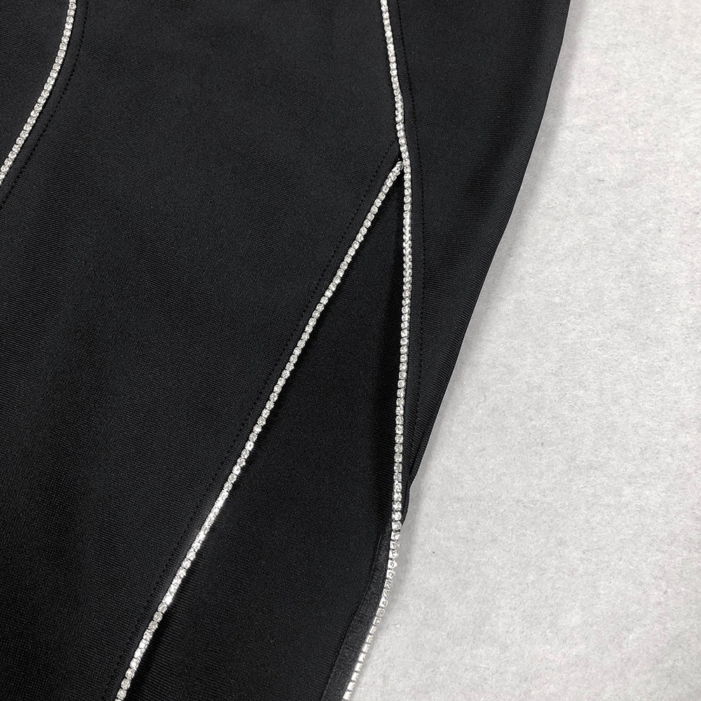 TRACY SCHWARZES MAXIKLEID MIT KRISTALLSTREIFEN UND EINER SCHULTER