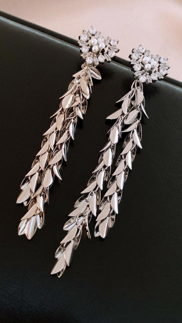 AIIZIE DAI HEART EARRINGS - product image