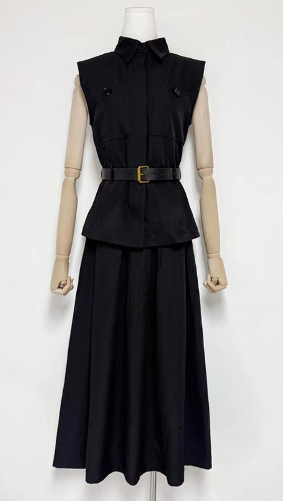 Iliana Elegant Burgundy Sleeveless Belted Skirt Set - Chic 2-Piece Outfit for Women