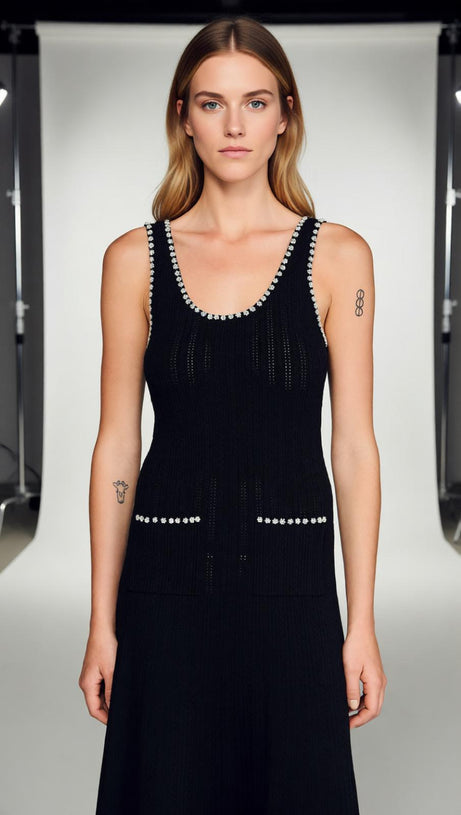 Chic Beaded Rib Knit Sleeveless Midi Dress with Pockets
