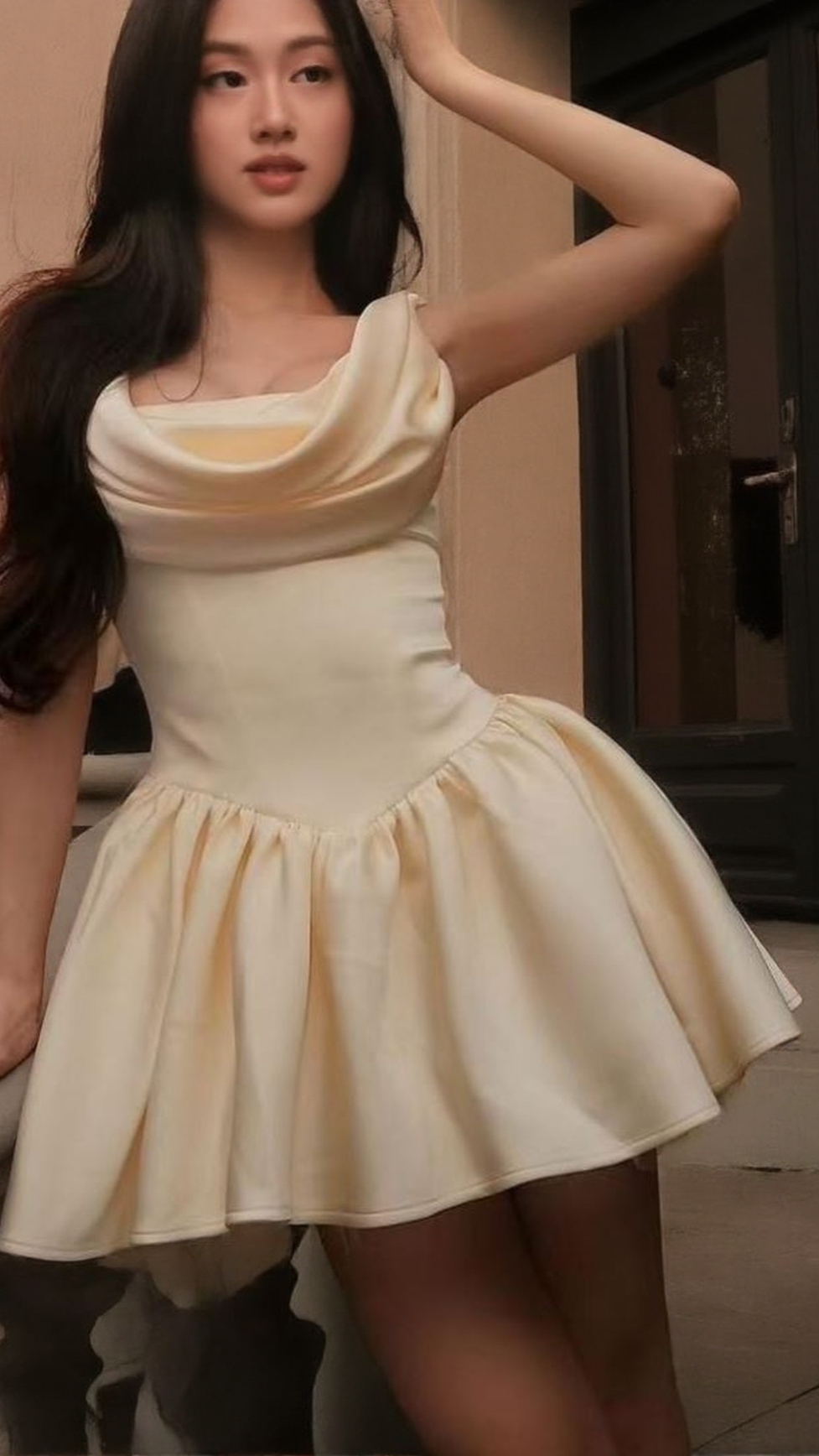 AIIZIE BERNICE BACKLESS PLEATED PUFFY MINI DRESS - CHAMPAGNE - product image
