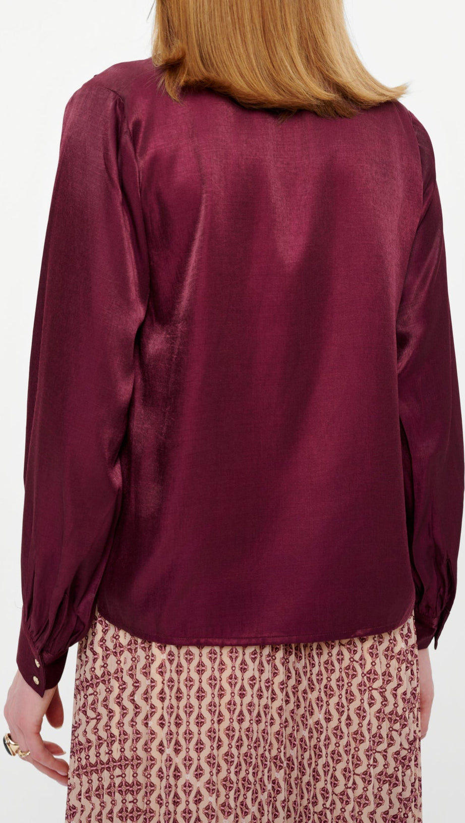 Viskosebluse in Burgunderrot