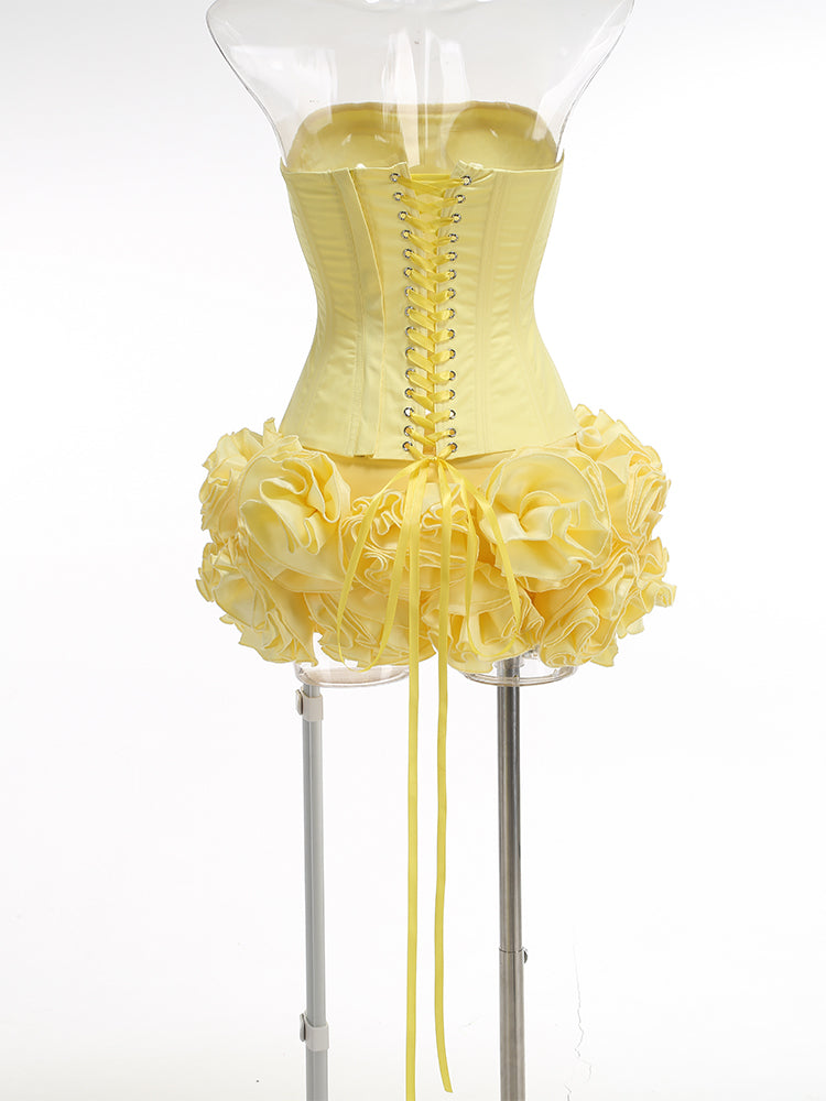 AIIZIE AMY FLOWER EMBELLISHED MINI SKIRT CORSET SET IN YELLOW - product image