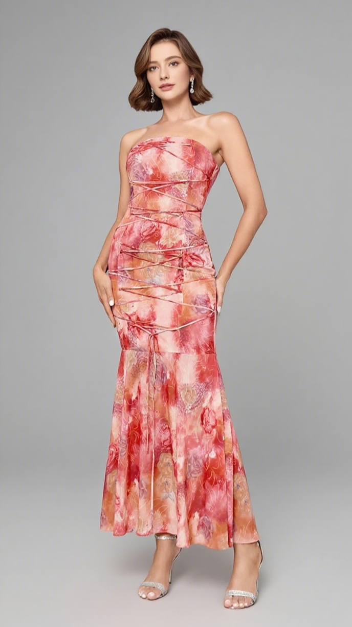 Trägerloses, geschnürtes Midikleid im Meerjungfrauenstil mit Batikmuster in Rosa