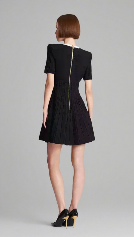 TWO-TONE A-LINE KNIT DRESS