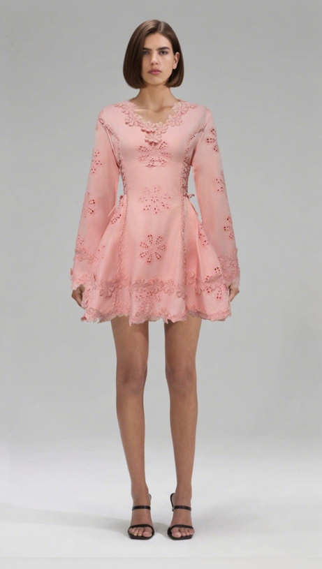 FLOWER EMBROIDERY HOLLOW MINI DRESS IN WHITE