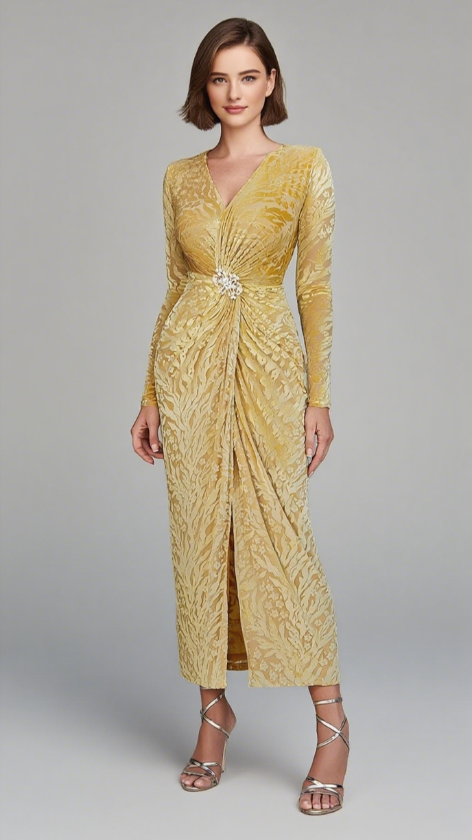 FLORAL - PATTERNED V - NECK LONG - SLEEVE MIDI DRESS IN GOLD