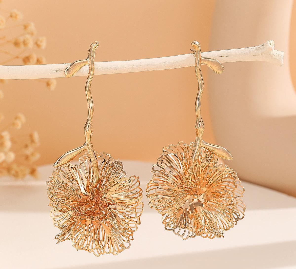 Cynthia Flower Earrings