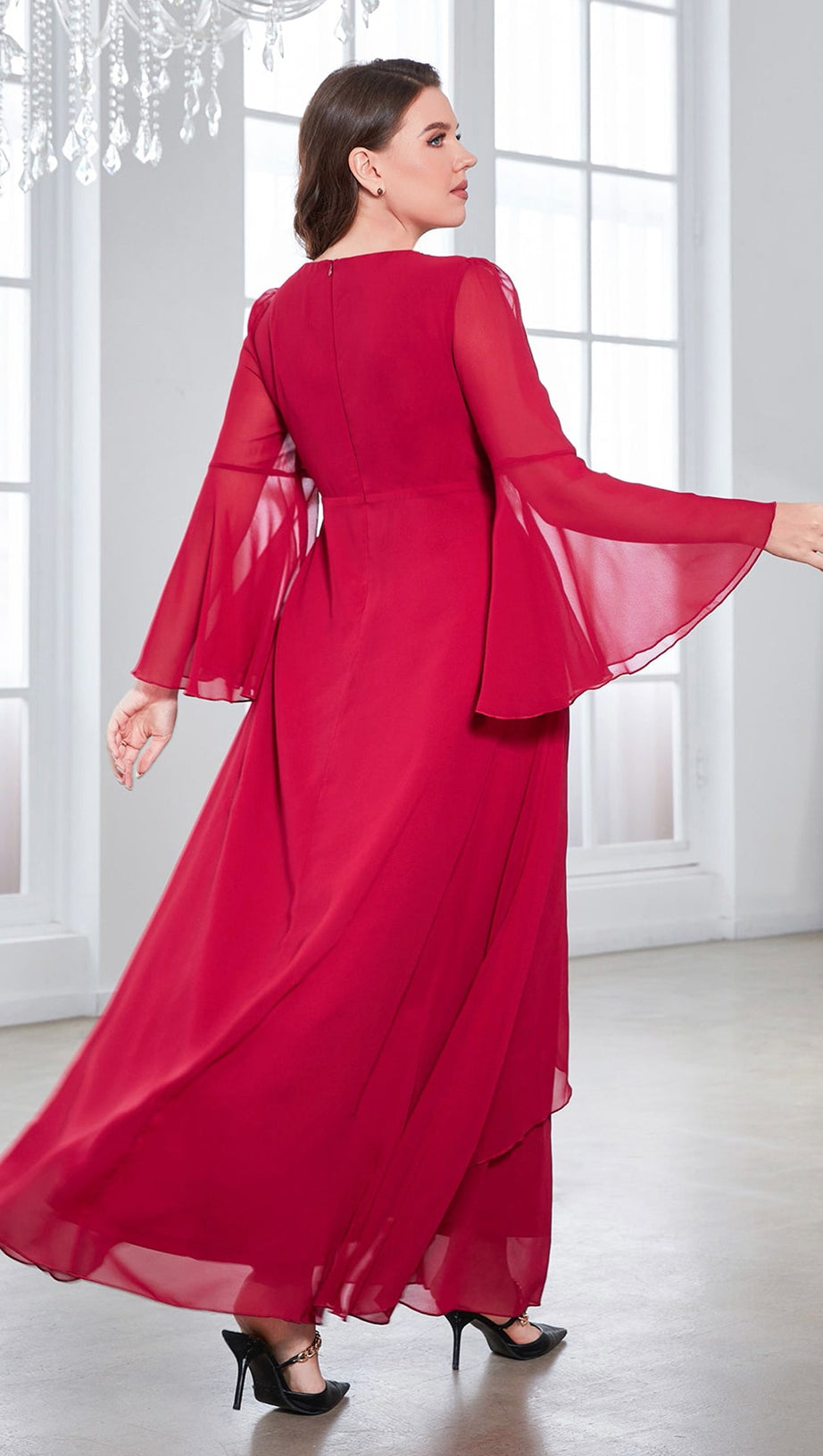 Persephone Maxikleid mit V-Ausschnitt und Schlitz