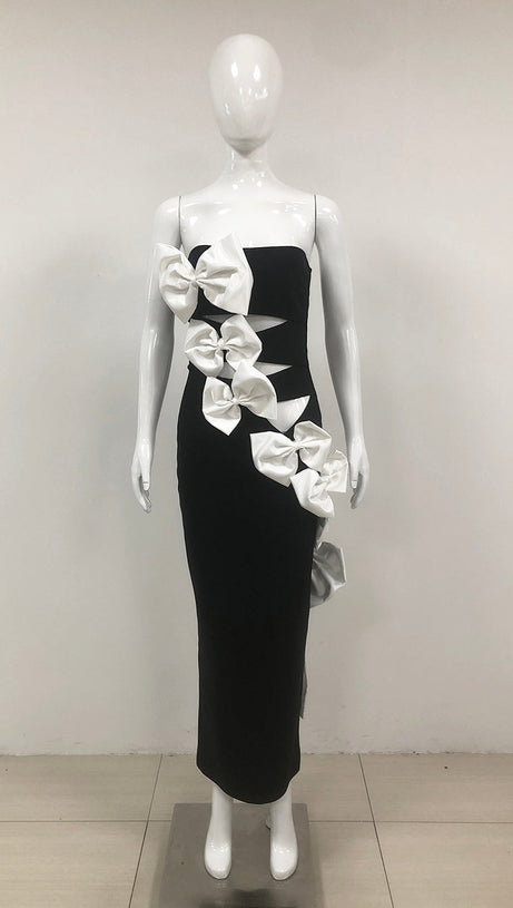 FLOWER EMBELLISHED BLACK STRAPLESS MAXI DRESS