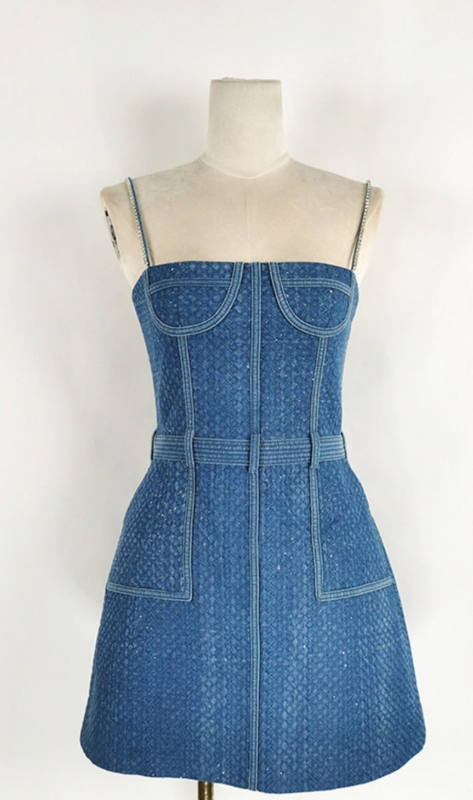 ANDREA DENIM MINIKLEID MIT STRASSSTÜTZEN IN BLAU