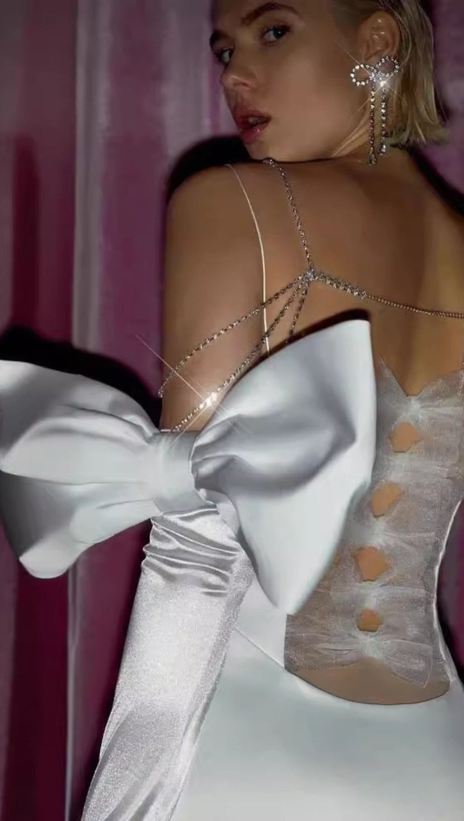 WHITE BACK BANDAGE MAXI DRESS WITH GLOVES