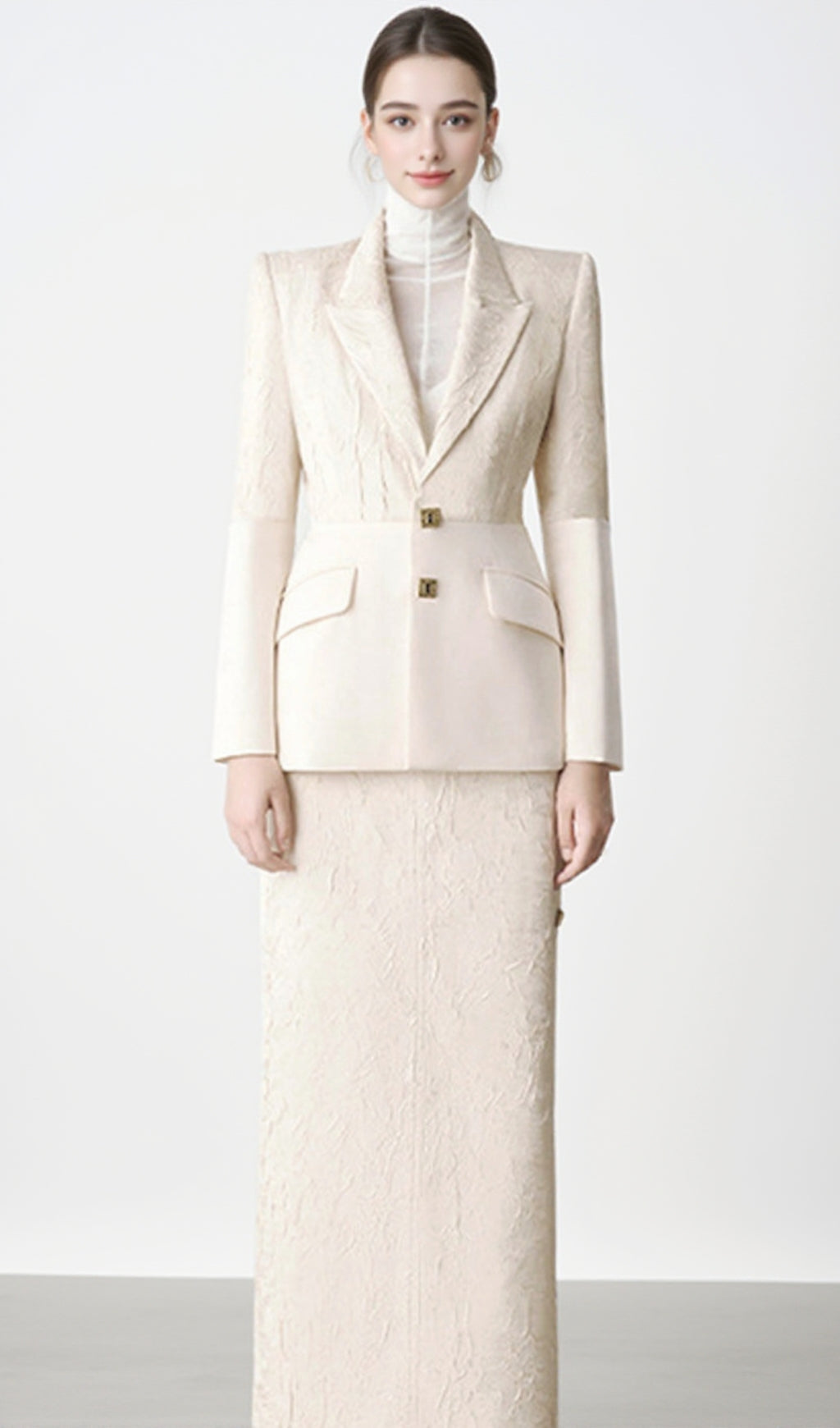 COMPLETO MIDI DUE PEZZI A MANICHE LUNGHE CON MOTIVO FLOREALE AVORIO