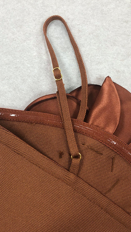 EVANGELINE 3D FLOWER CROP TOP SKIRT SET IN BROWN