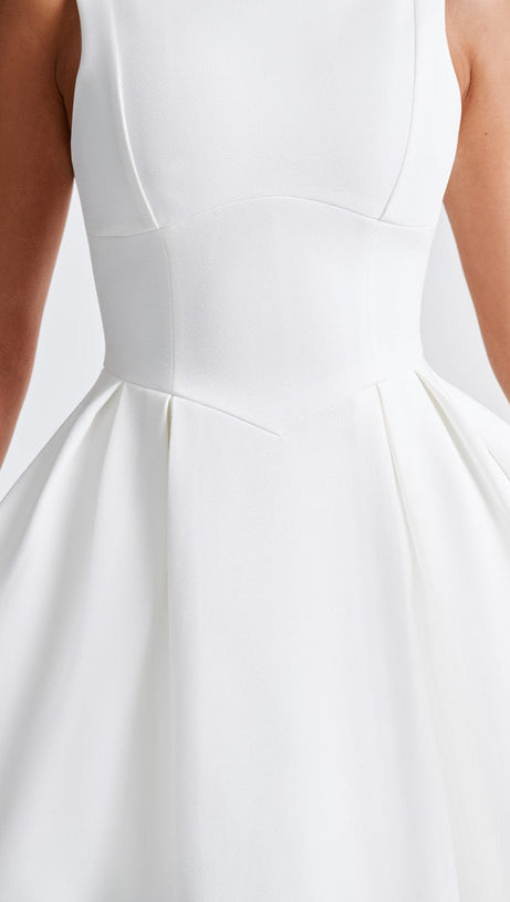 CLARABELLA SLEEVELESS MIDI DRESS IN WHITE