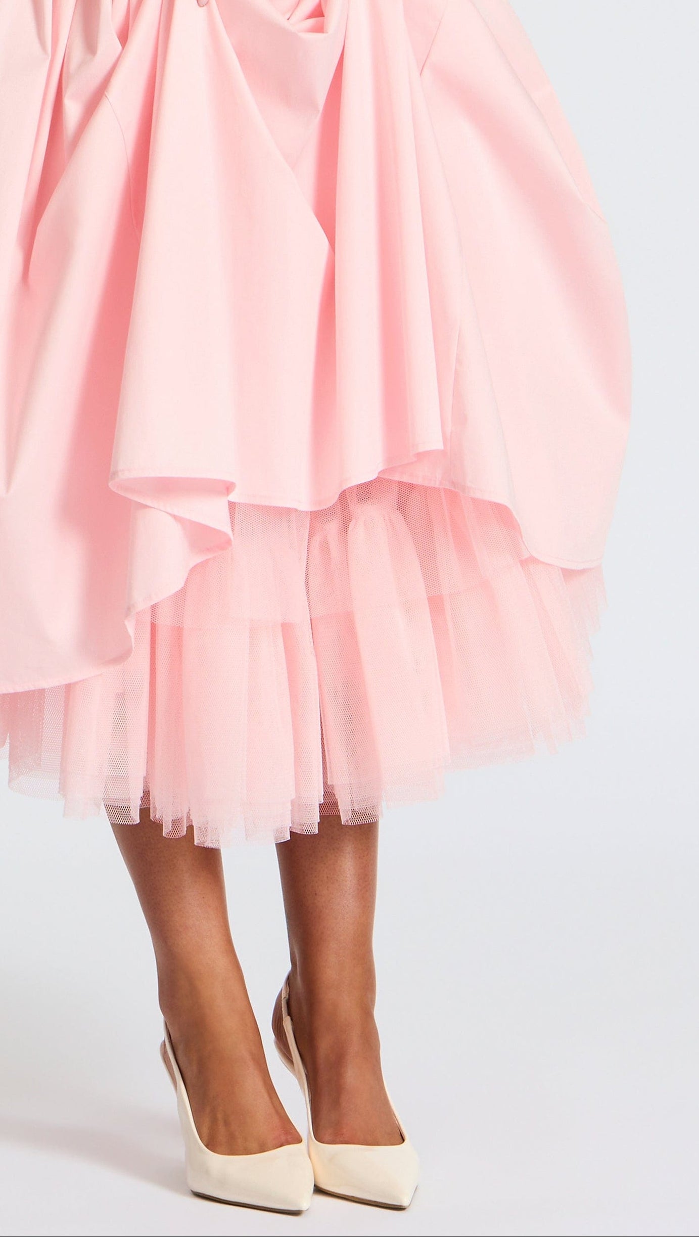 Flower Embroidery Cressida backless puffy Midi Dress - Blush