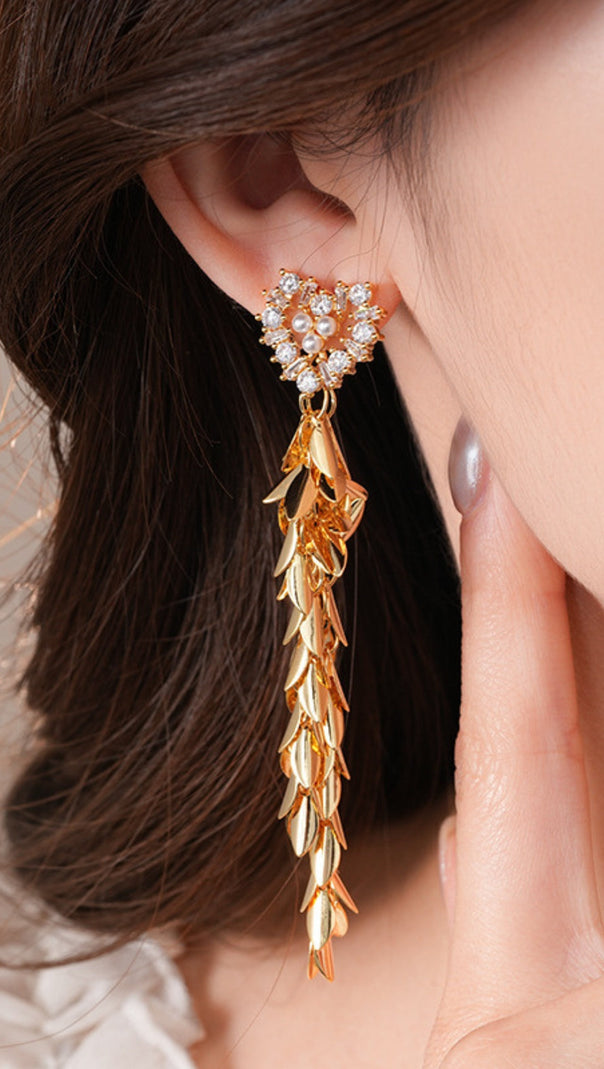AIIZIE DAI HEART EARRINGS - product image