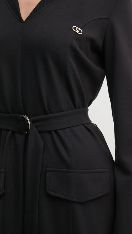 Geripptes Minikleid mit V-Ausschnitt in Schwarz