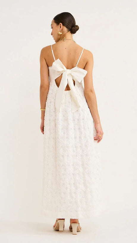 IGGY EMBROIDERED MIDI DRESS IN CREAM