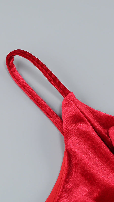 HILDA BOW-EMBELLISHED VELVET GOWN IN RED