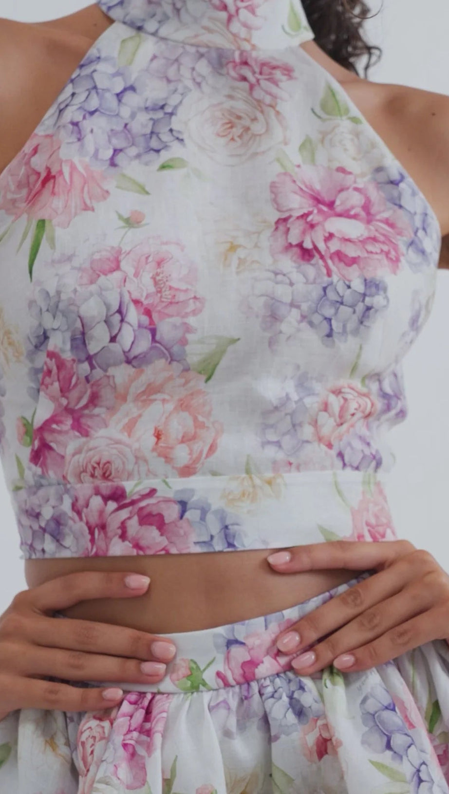 JESSICA PRINTED BACKLESS HALTER TOP SKIRT SET IN PINK