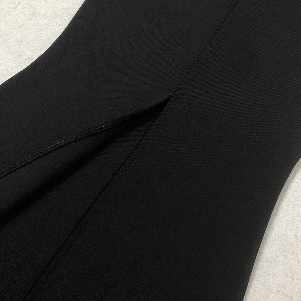Ashley – Figurbetontes Maxikleid mit Kristallverzierung in Schwarz