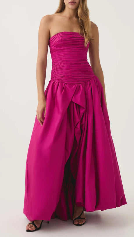 NANCY BUBBLE HEM MAXI DRESS IN ROSE RED