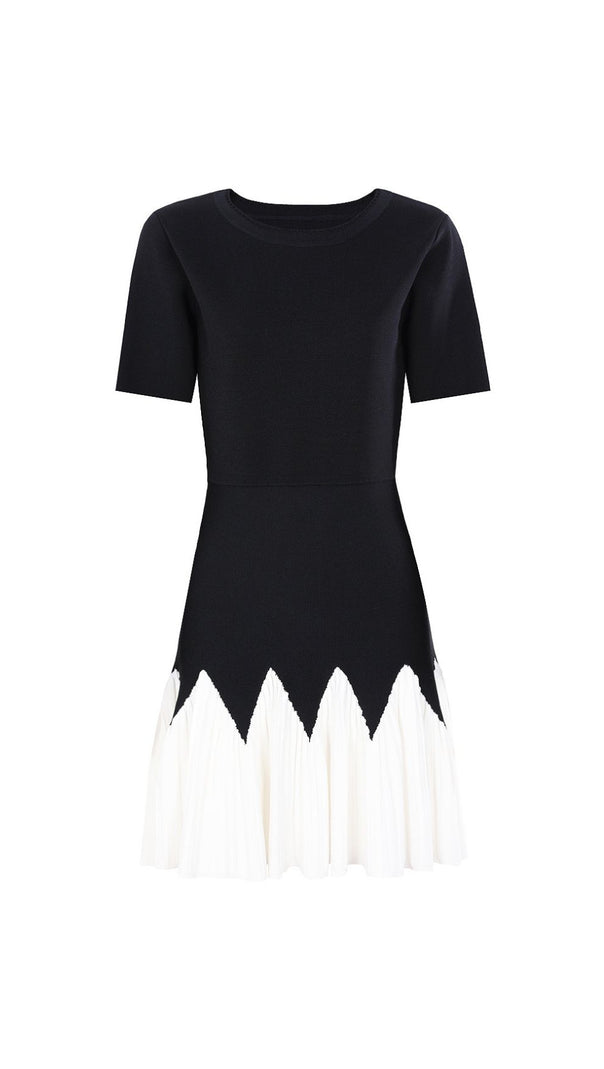 AIIZIE Julinka Chic Two-Tone Knit Pleated Mini Dress | Black & White Scallop Design - product image