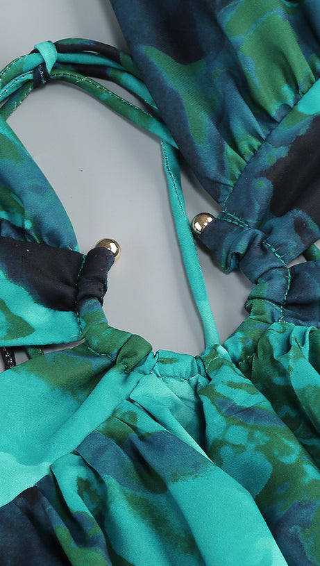 ABITO CON APERTURA SUL PETTO E ABITO MIDI VERDE