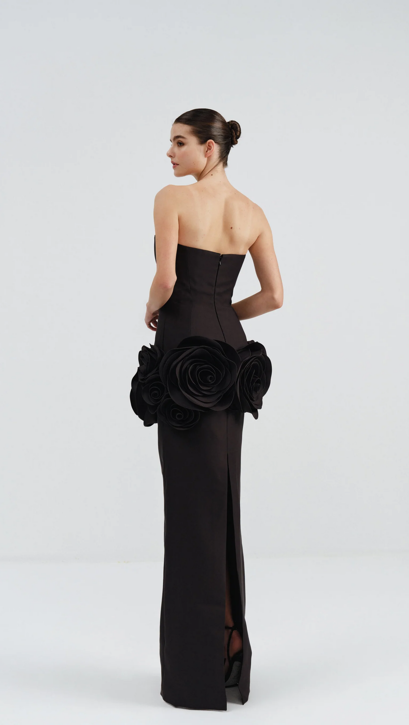 BLACK STRAPLESS MAXI DRESS WITH FLOWER EMBELLISHMENTS