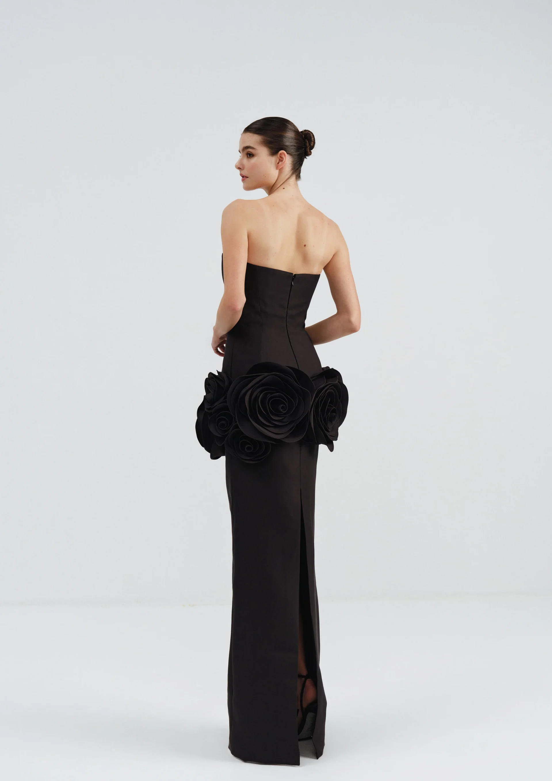 BLACK STRAPLESS MAXI DRESS WITH FLOWER EMBELLISHMENTS