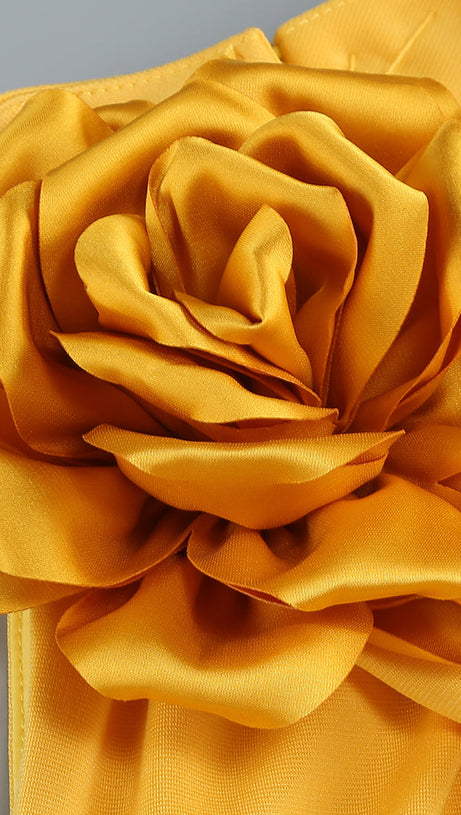 MAMIE HALTER FLORAL CRYSTAL MAXI DRESS IN YELLOW