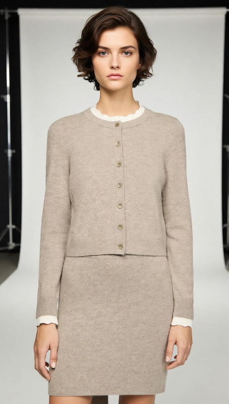 Eleome Timeless Scalloped Trim Knit Cardigan - Chic Contrast Design