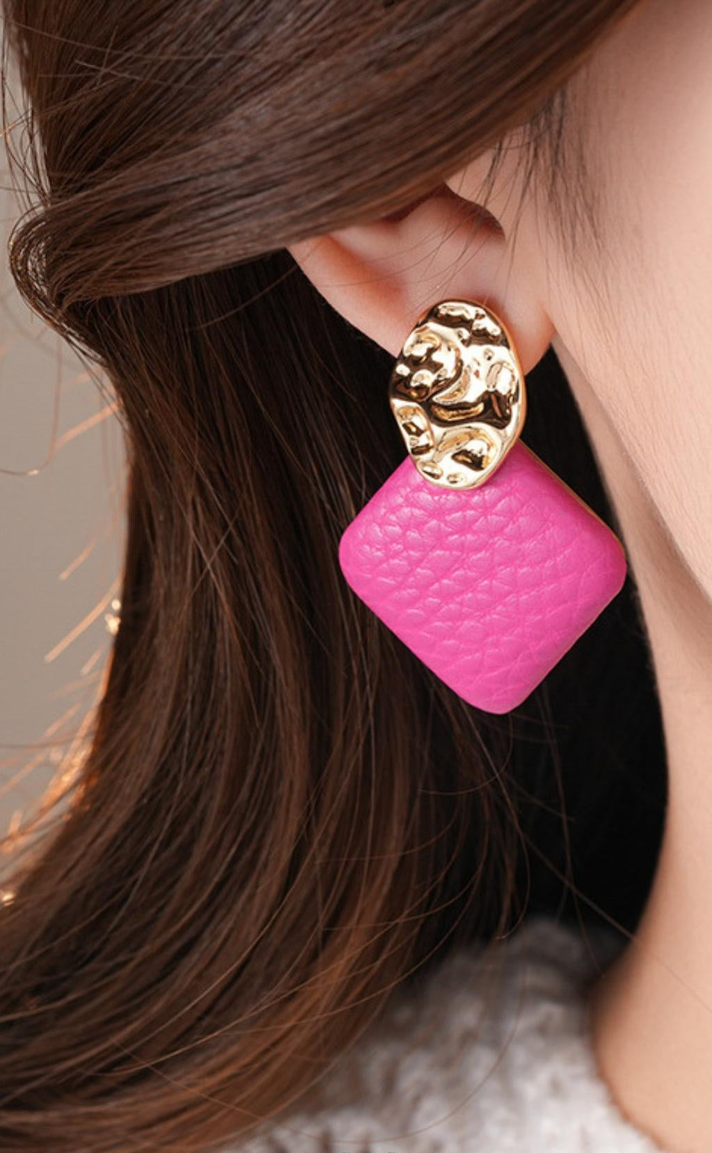 DAKOTA PINK EARRINGS