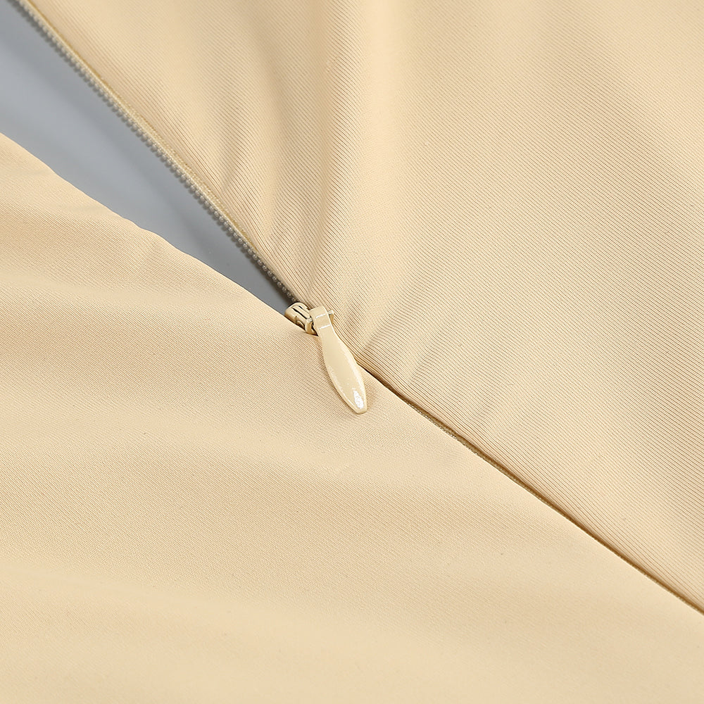 Langarm-Jumpsuit mit Pailletten in Sandsilber