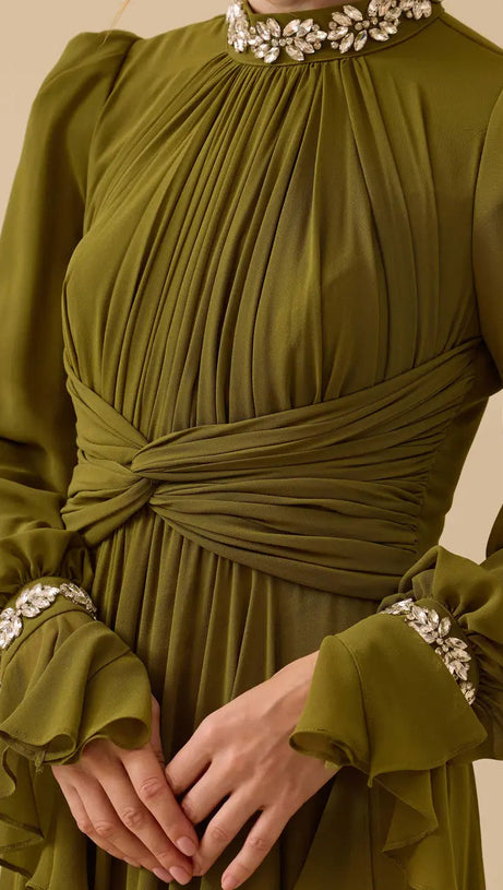 alyssa puff long sleeve pleated silk maxi dress in green