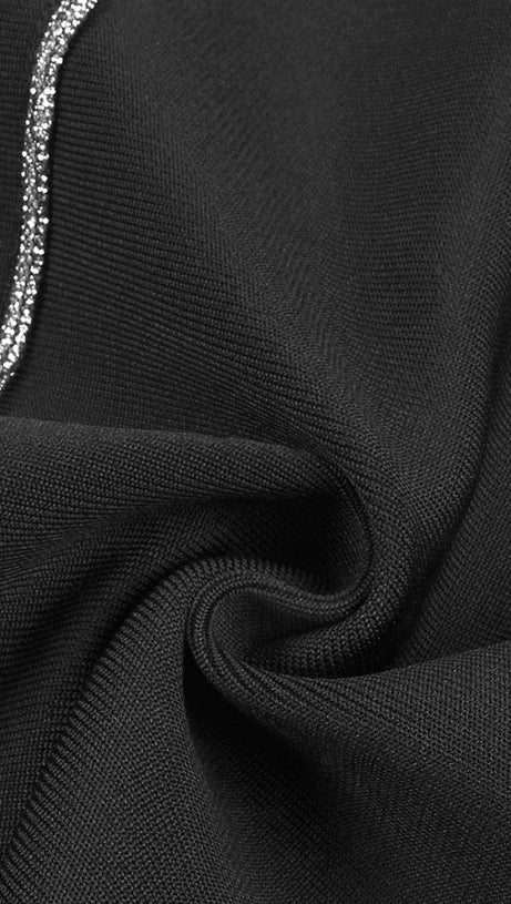 BUSTIER-MIDIKLEID MIT SILBERBESATZ UND BLUMENMUSTER IN SCHWARZ