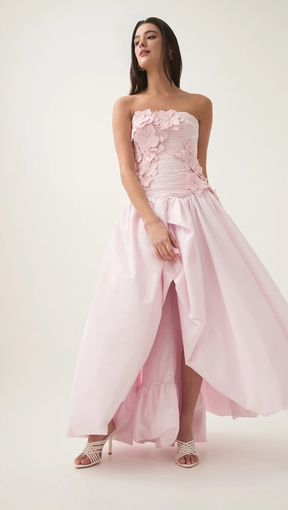 NANCY BUBBLE HEM MAXI DRESS IN PASTEL PINK