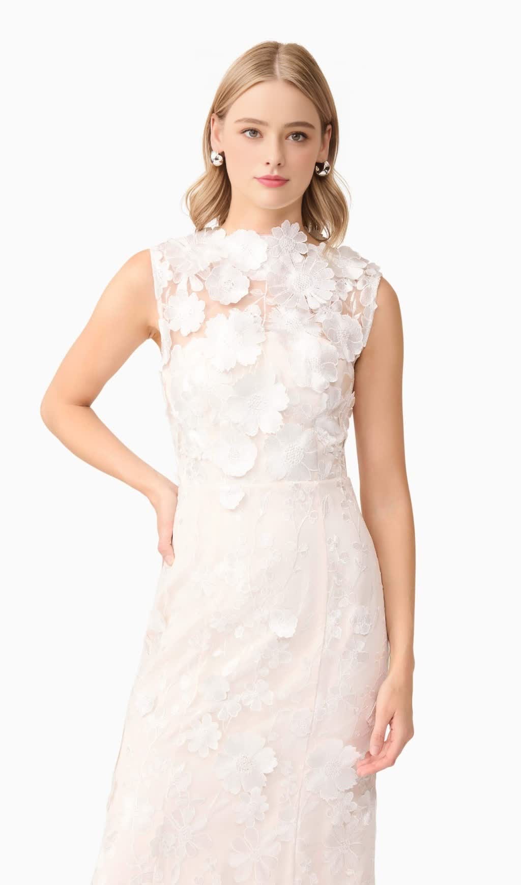 YVETTE 3D FLOWER EMBROIDERY GOWN IN WHITE