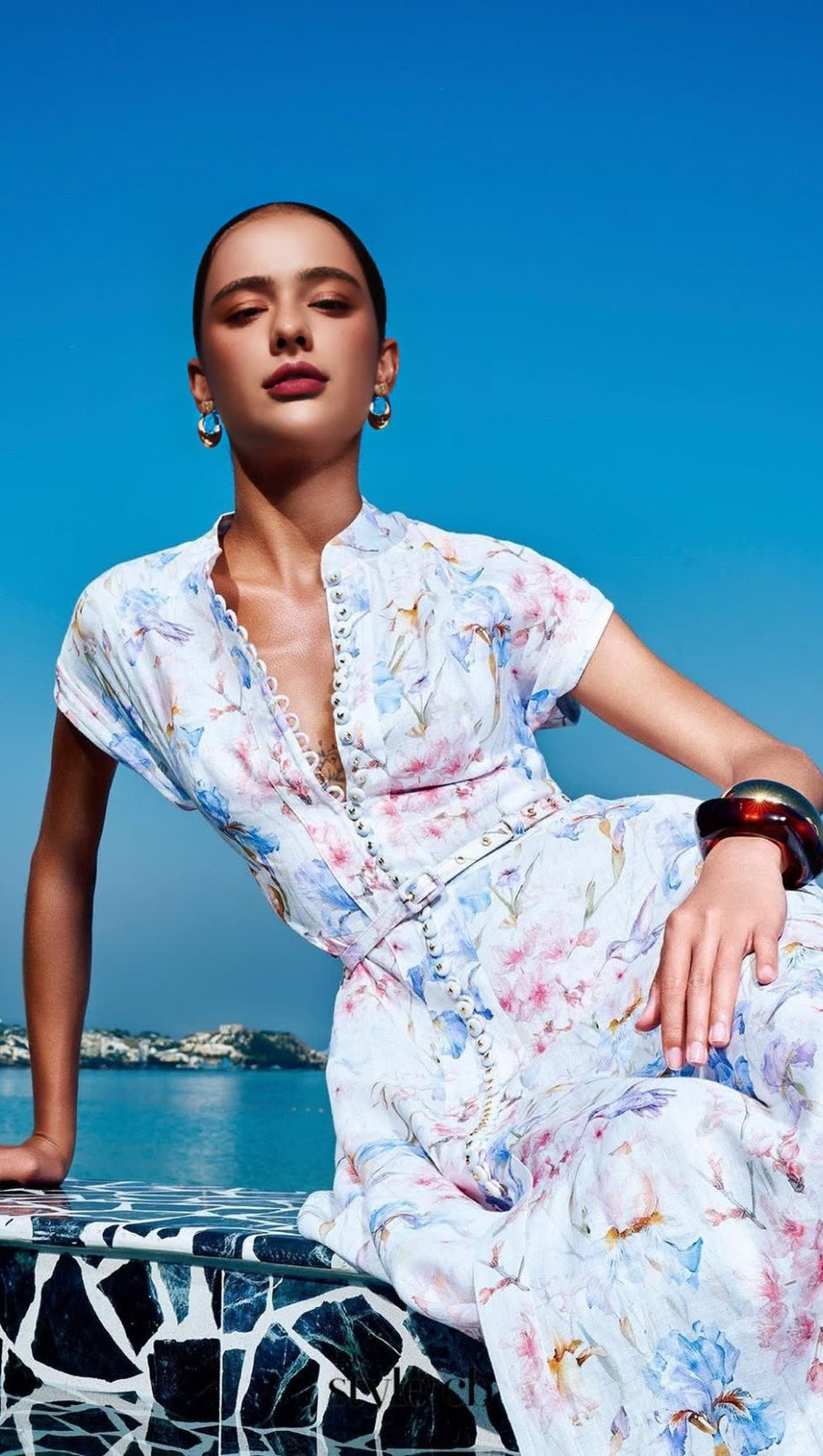 MULTICOLOR FLORAL PRINT A-LINE MIDI DRESS