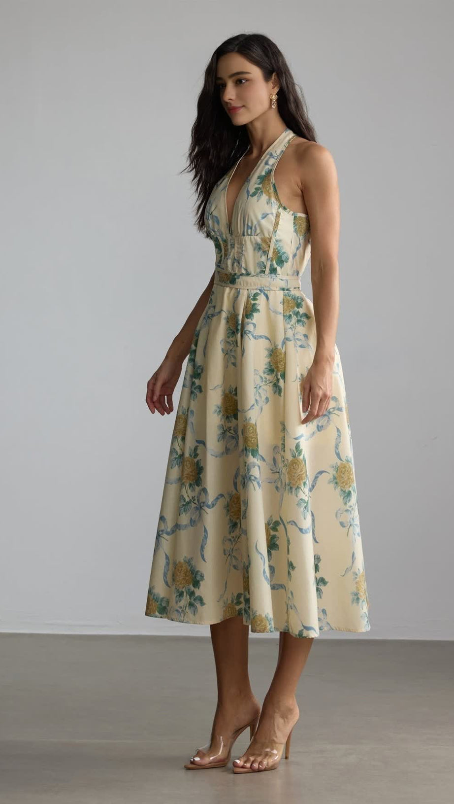 Deirdre – Gelbes Midikleid mit tiefem V-Ausschnitt und Blumenmuster