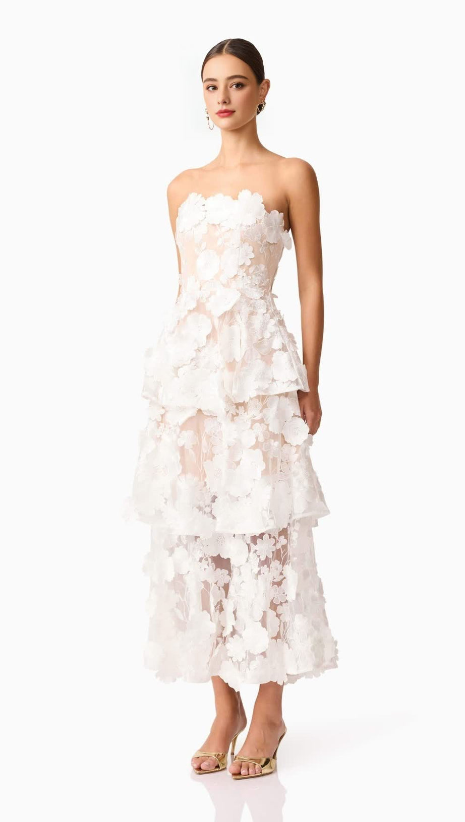 SELENE 3D FLOWER TIERED MAXI DRESS IN WHITE