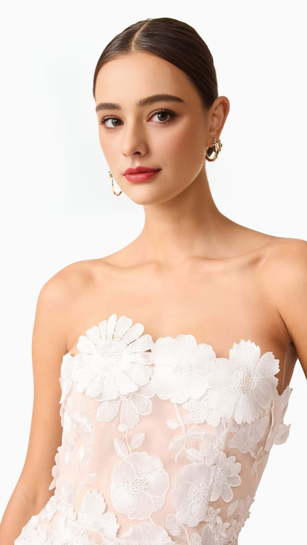 AIIZIE SELENE 3D FLOWER TIERED MAXI DRESS IN WHITE - product image