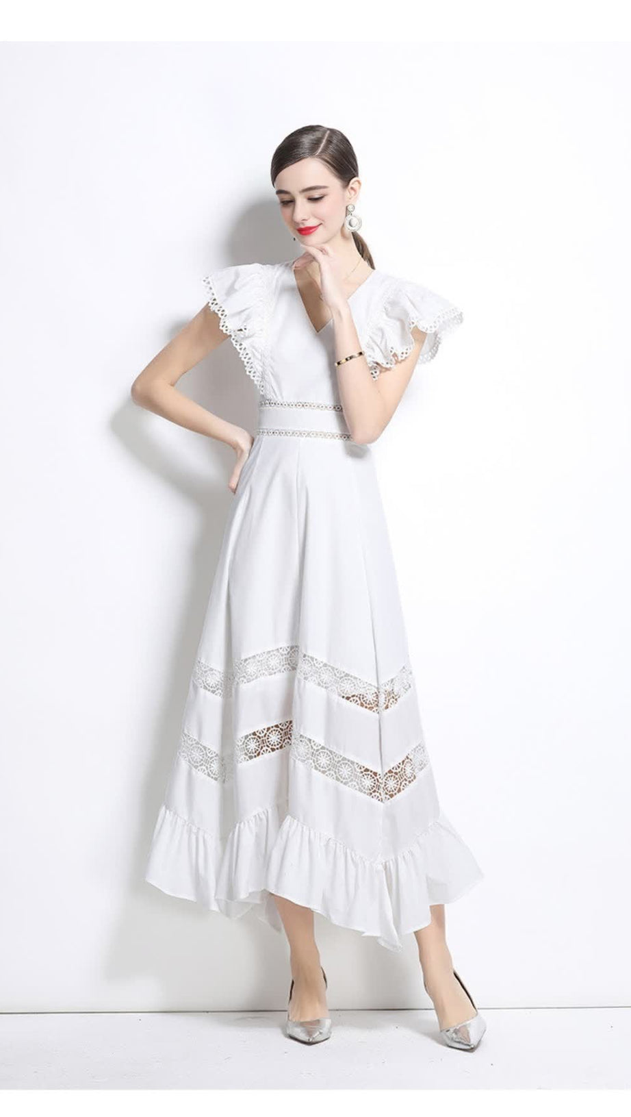 WHITE FLYING - MIDIKLEID MIT SPITZENÄRMELN